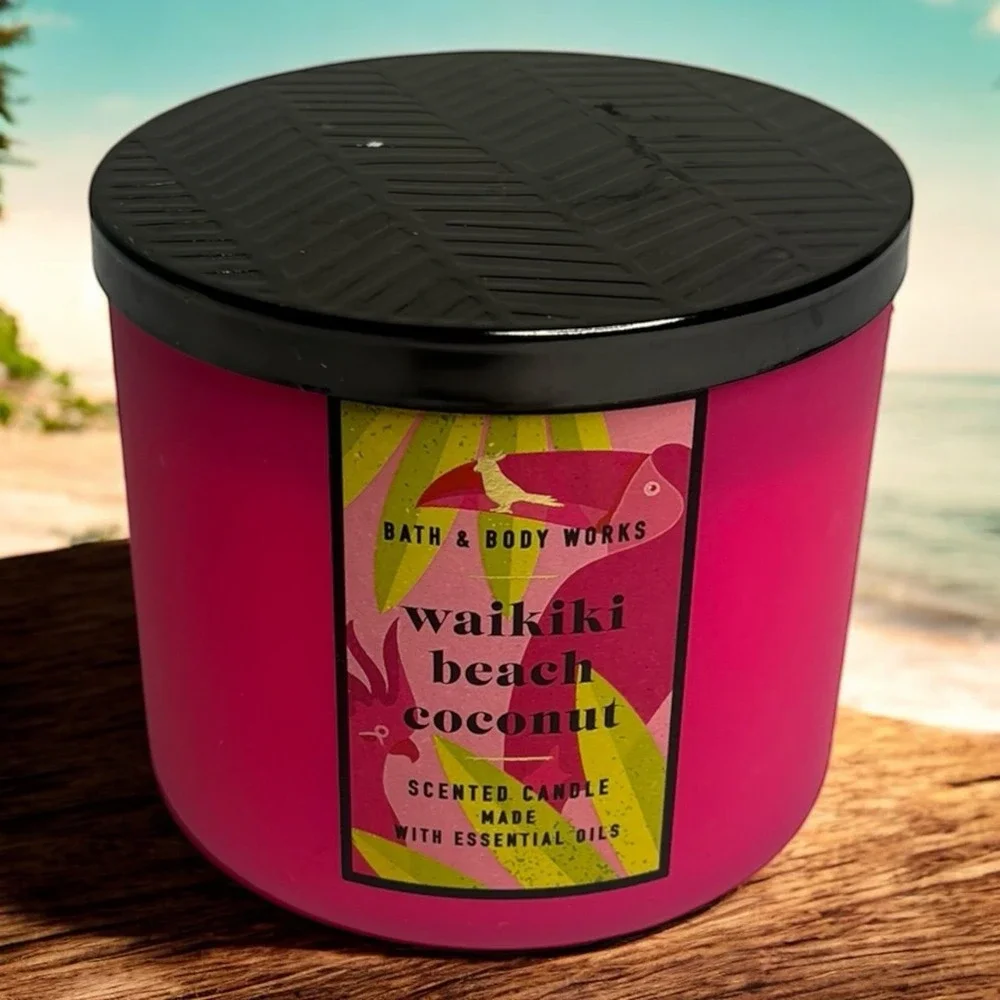 Bath & Body Works Waikiki Beach Coconut 3 Wick Scented Candle  14.5 oz w/ lid